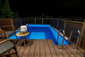 golden suites and spa