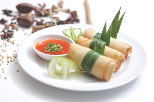 zest jemursari by swiss belhotel international