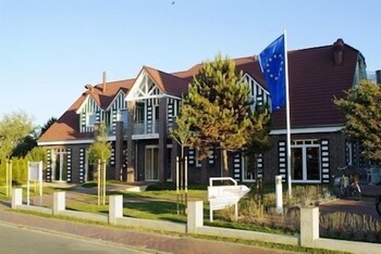 Hotels & Appartments Feuerschiff (3114375),Wilhelmshaven>>Langeoog,3 star