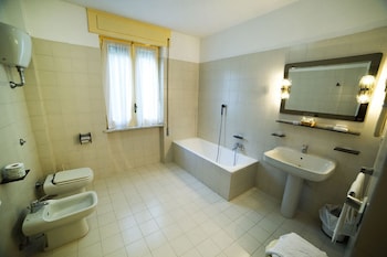 grande albergo miramare