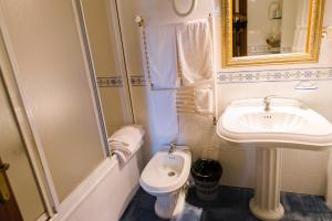 Complejo Hostelero Paladium,La Portela De Valcarce>>A Rua,3 star
