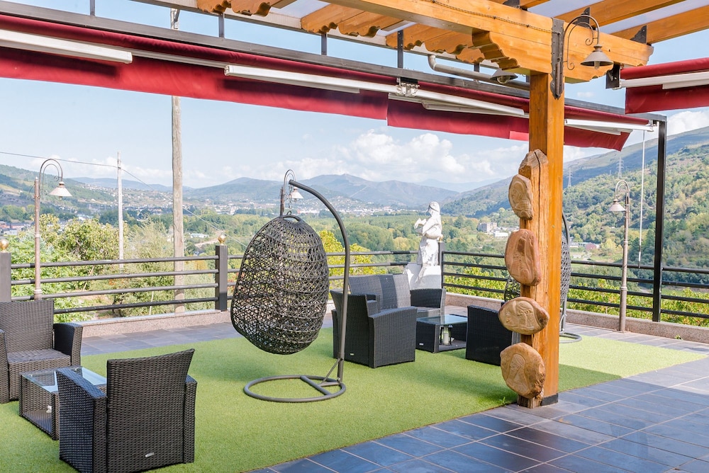 complejo hostelero paladium