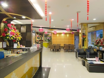 8 Days Boutique Hotel @ Mount Austin Jb,Johor Bahru>>Johor,2 star