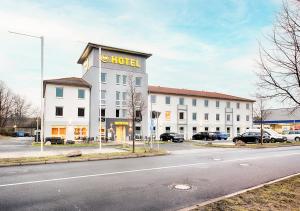 B&B Hotel Kassel-Süd,Baunatal>>Bad Arolsen,3 star