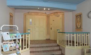 Hotel Garni Goldene Henne,Erfurt>>Arnstadt,3 star