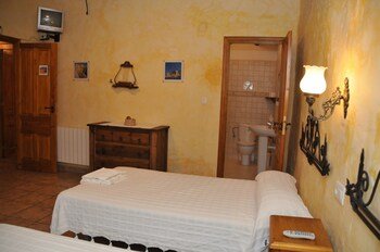 Casa Rural La Bardena Blanca I,Castejon>>Arguedas,2 star