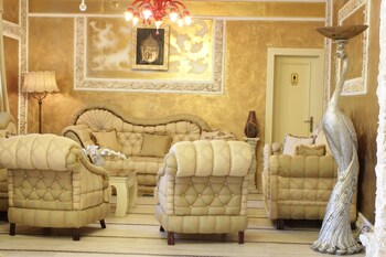 bali colosseum hotel