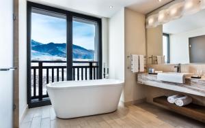 Park Chalet, Shahdag, Autograph Collection,Qusar>>Kuzun,5 star