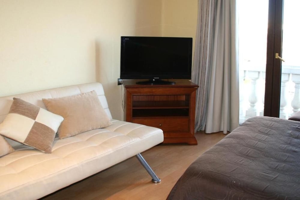 hostal balcon al mar