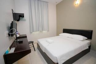 oyo 89715 ck hotel 2