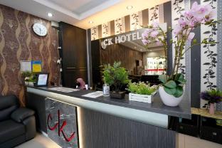 oyo 89715 ck hotel 2