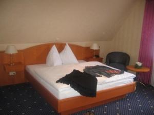 Hotel Zur Linde,Emsland>>Doerpen,3 star