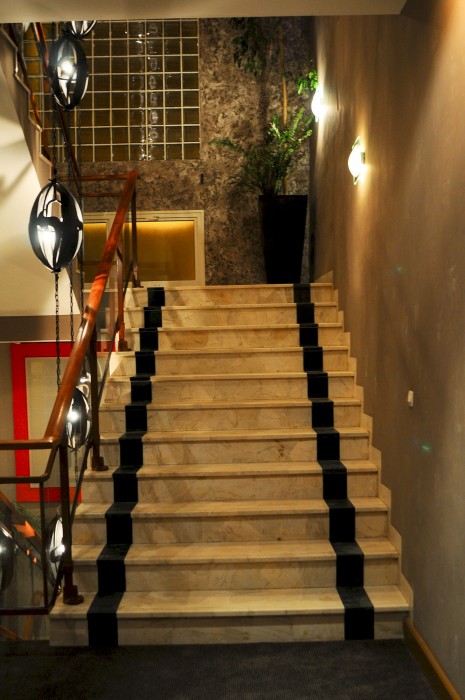 tana hotel