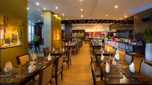 Millennium Central Downtown,Near Dubai Aquarium & Underwater Zoo,4 star