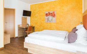 Hotel Zur Katz,Halsenbach>>Emmelshausen,3 star