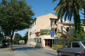 Hotel Anselmi,Livorno>>Elba Island,2 star