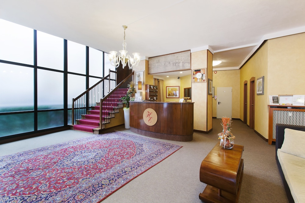 hotel excelsior
