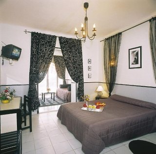 Adonis Sanary Grand Hôtel Des Bains,Hyeres>>Bandol,3 star