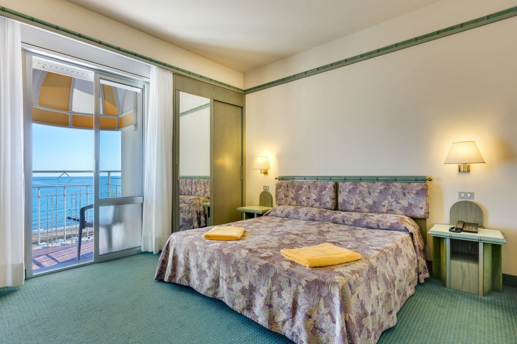 hotel montecarlo