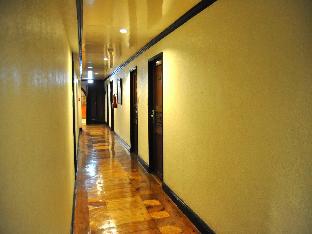 Camelot Hotel Quezon City Powered By Cocotel,Quezon City>>Manila,4 star