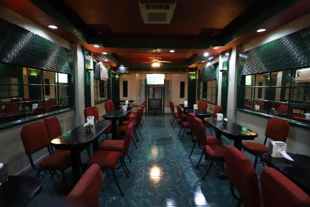 camelot hotel quezon city powered by cocotel