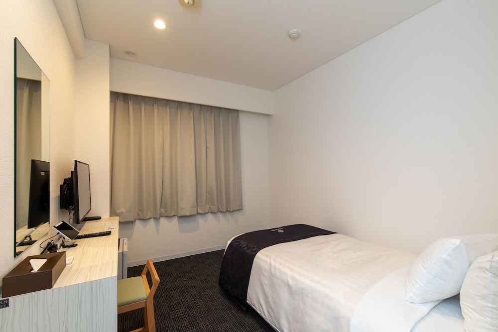 h b p hotel
