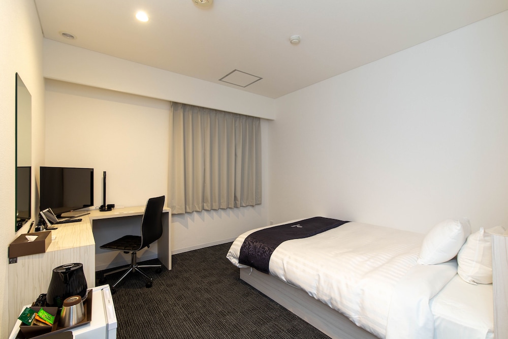 h b p hotel