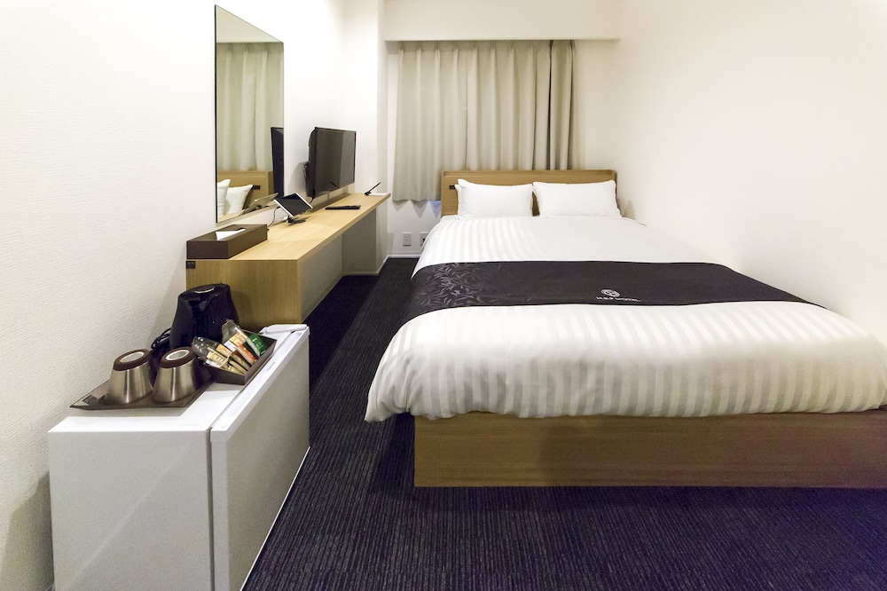 h b p hotel