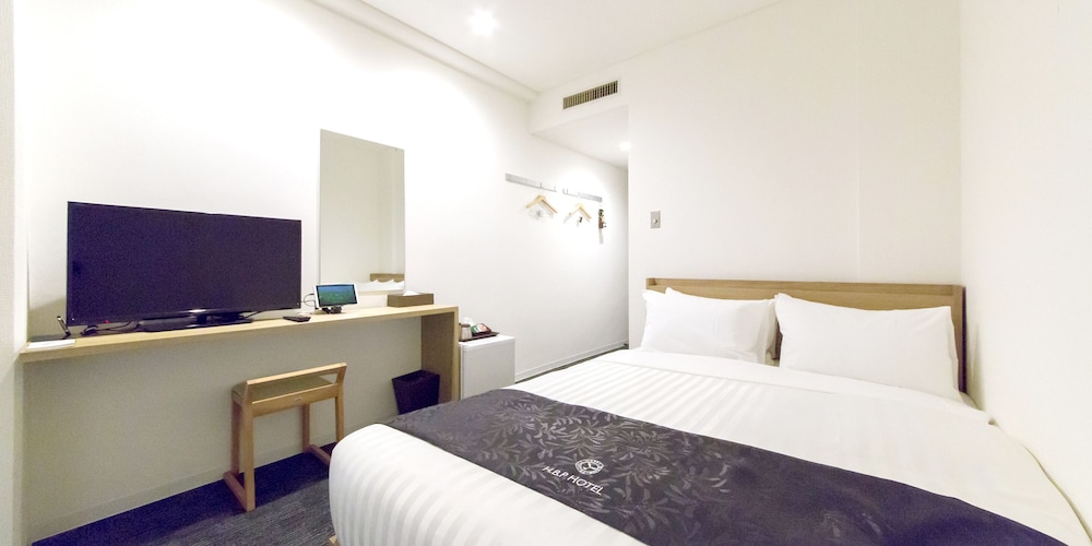 h b p hotel