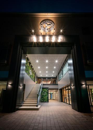h b p hotel