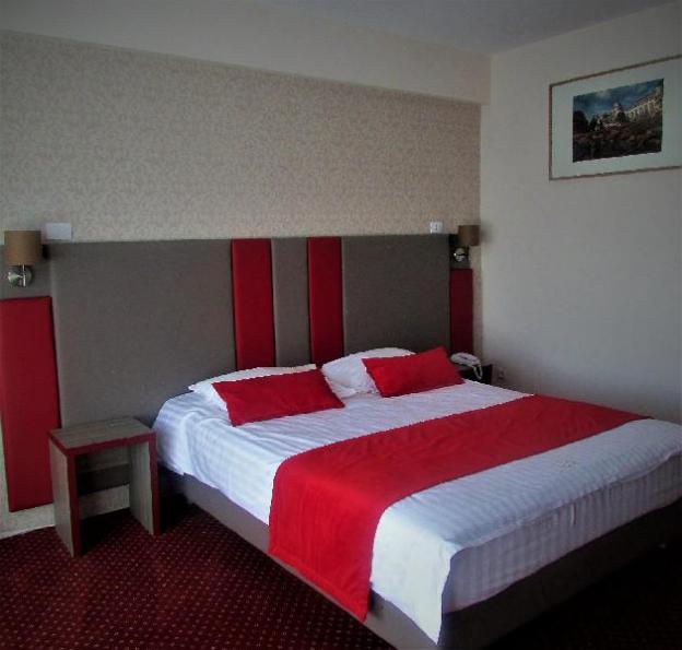 hotel marea neagra