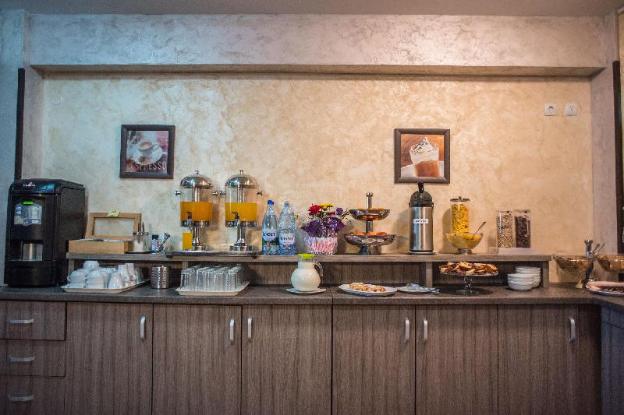 hotel marea neagra