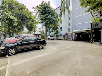 nature boutique hotel ratchayothin
