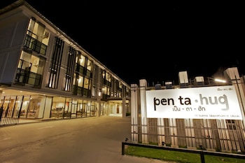 pentahug hotel