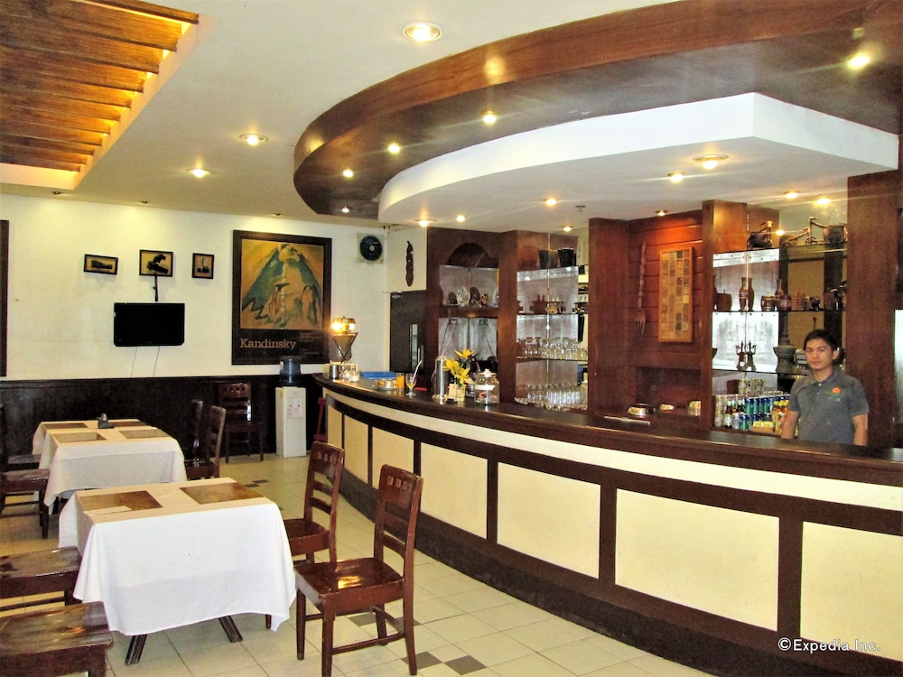 country village hotel