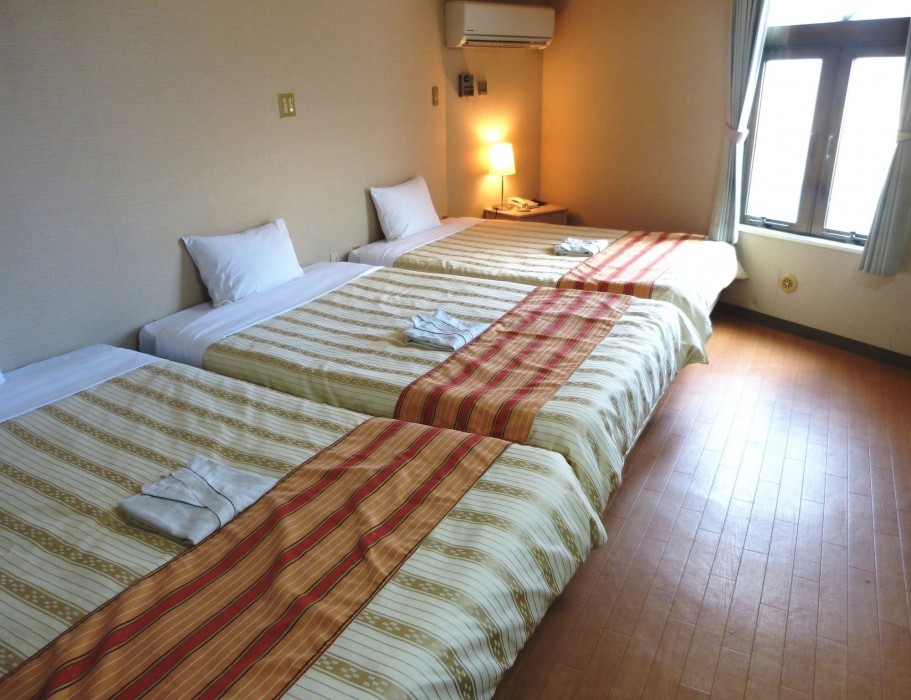 hotel peace island naha