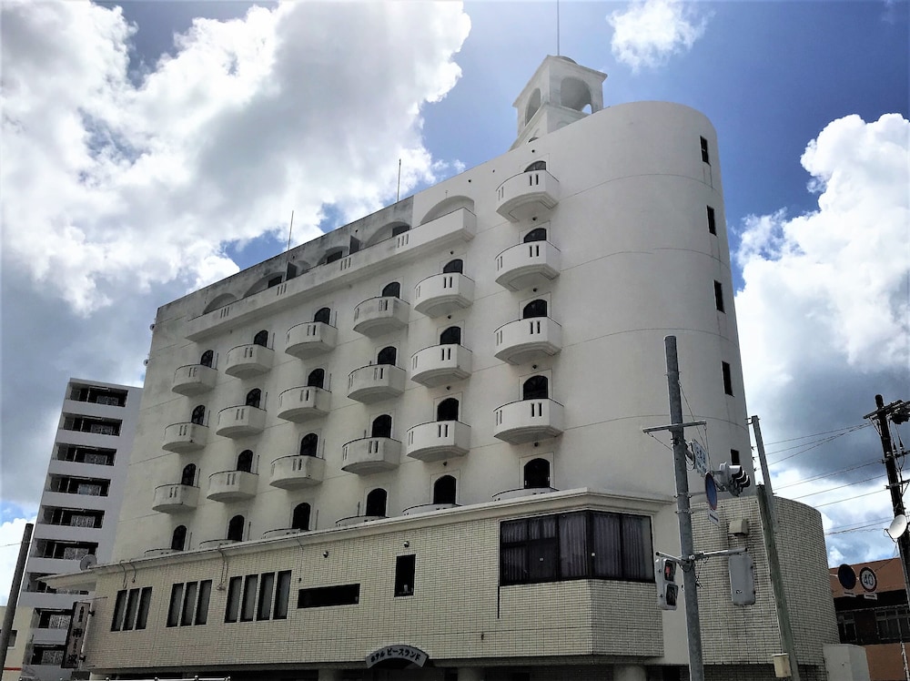 hotel peace island naha