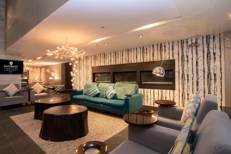 sandman signature edmonton south hotel
