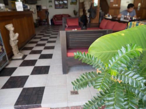 The Nice Patong Hotel,Kathu>>Karon Beach,3 star