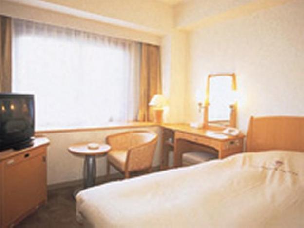 kobe luminous hotel hyogoekimae