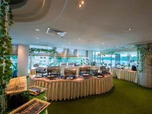 mega view hotel kuantan