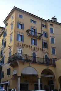 hotel aurora