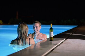 dolphin beach kalpitiya