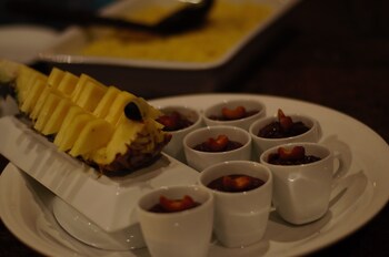 dolphin beach kalpitiya