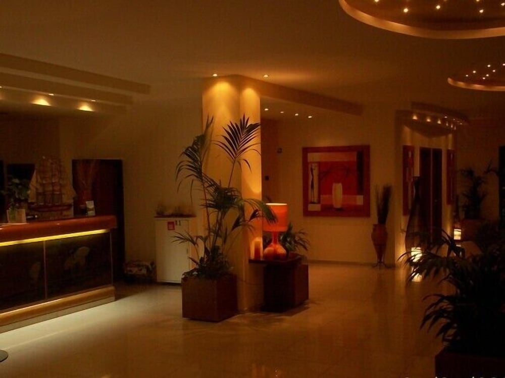 hotel lefkadi