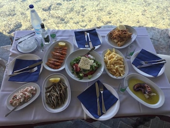 Hotel Lefkadi,Athens>>Amarinthos,2 star