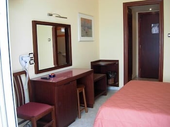 hotel lefkadi