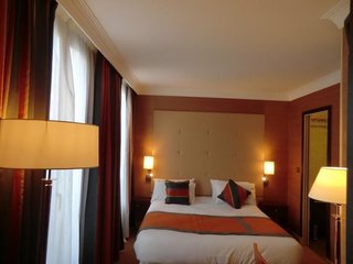 Gustave Hotel,34 Rue Viala,4 star