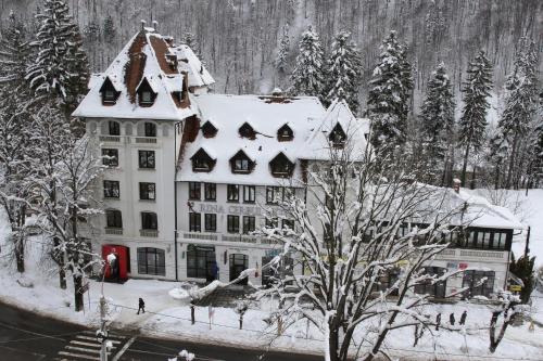 hotel rina cerbul