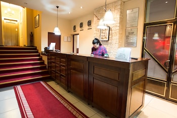 Hotel Rina Cerbul,Sinaia>>Brasov,2 star